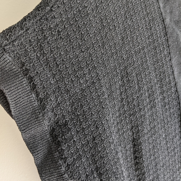 Classiques Entier Black Crew-neck Top - Picture 4 of 6